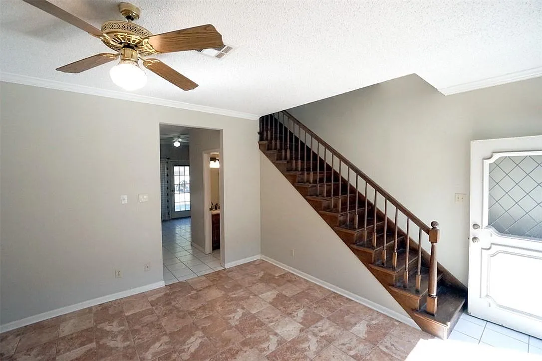 2 bed, 2.5 bath, 1101 sqft, $2,495 — Photo 3