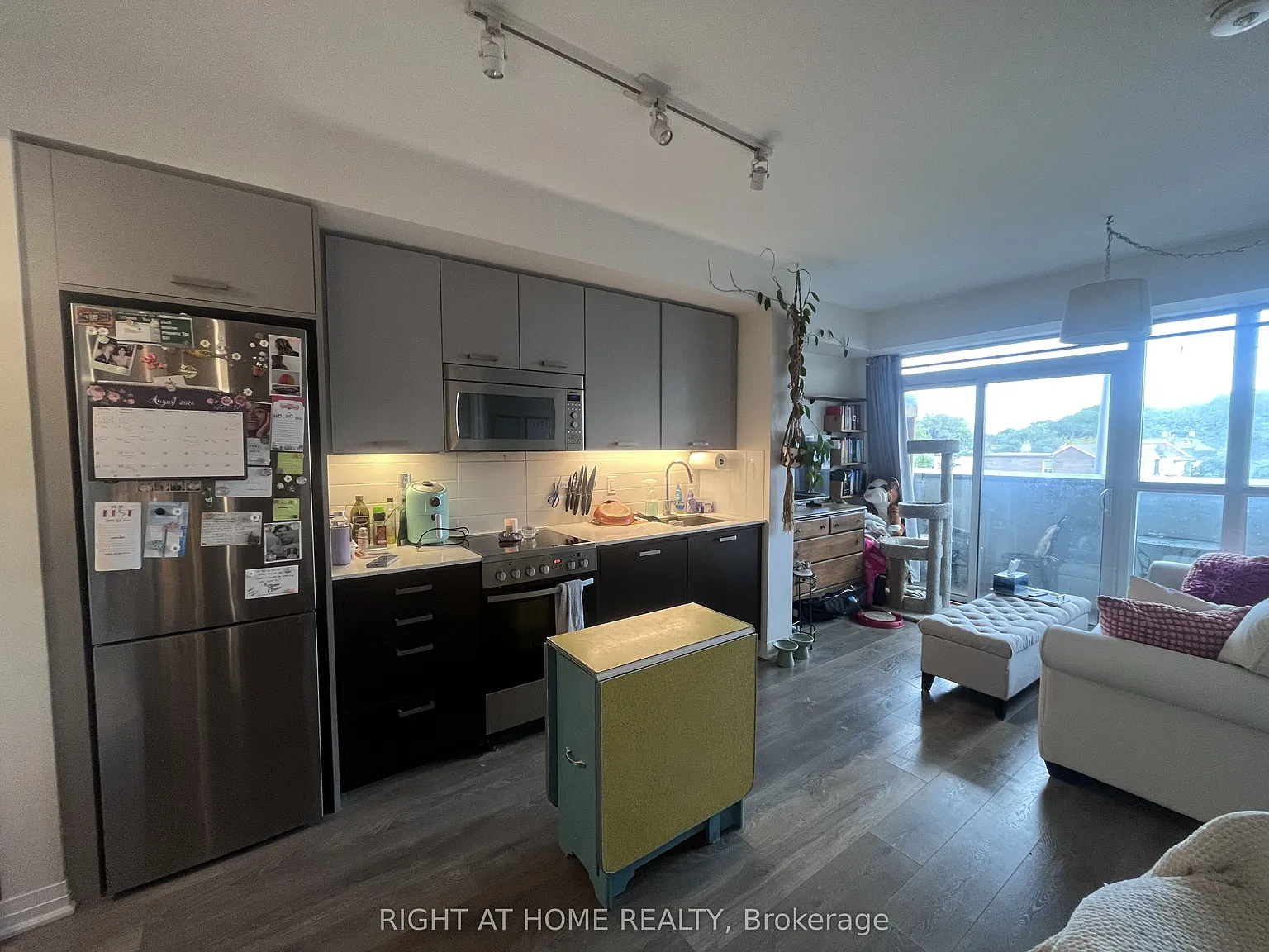 1 bed, $1,975 — Photo 4
