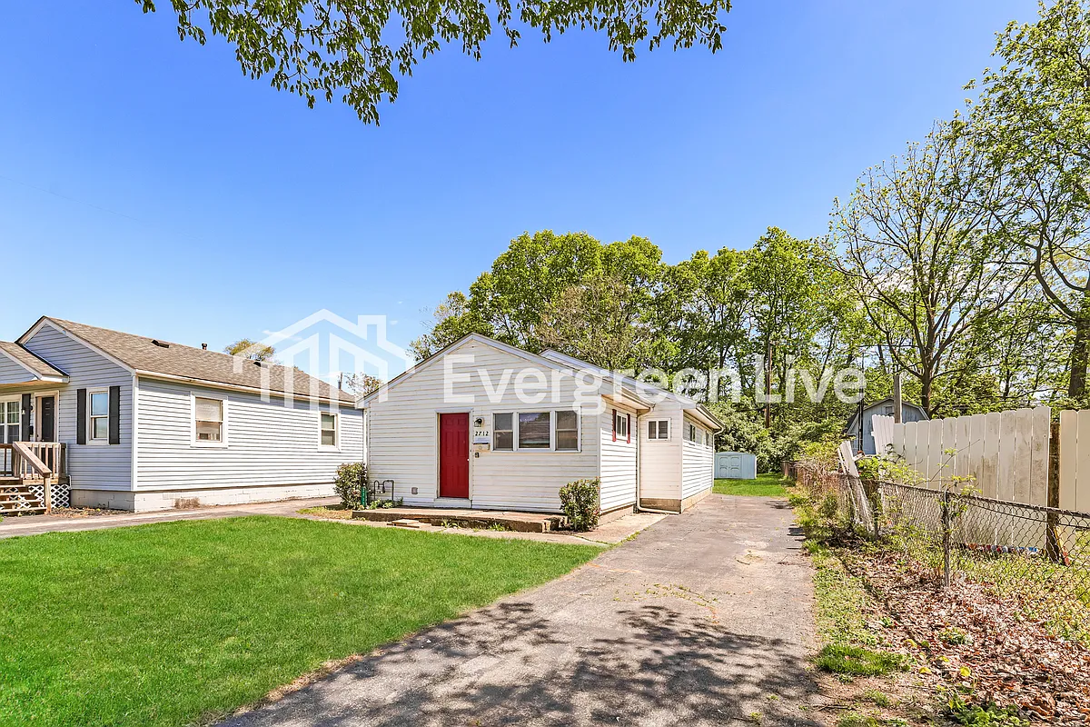 Building Photo - 2712 Holman St