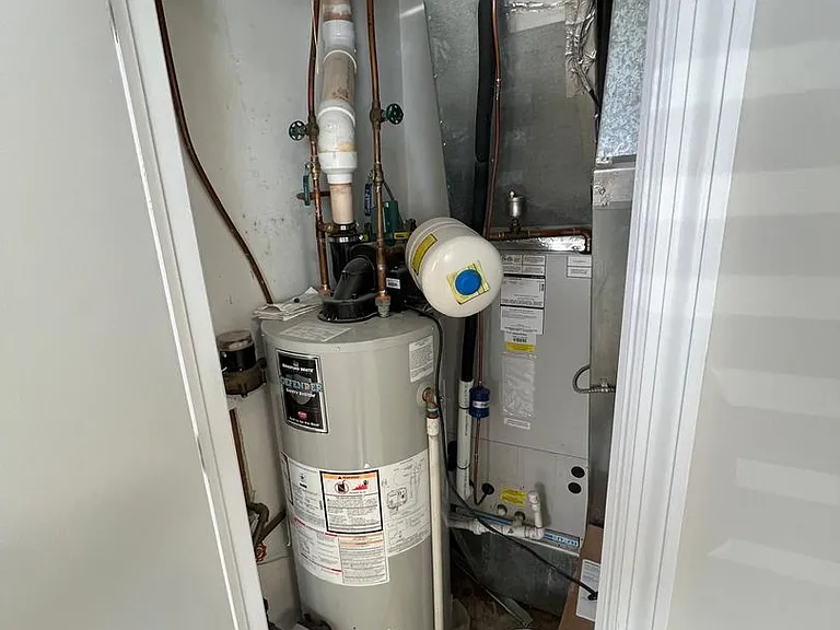 711 Hill Rd #I — Photo 24
