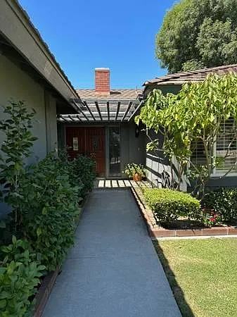 Building Photo - 17911 Lucero Way