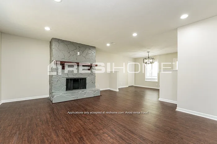 1763 Stag Dr NW — Photo 3
