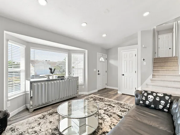 6104 W Castle Park Ln, Salt Lake City, UT 84118