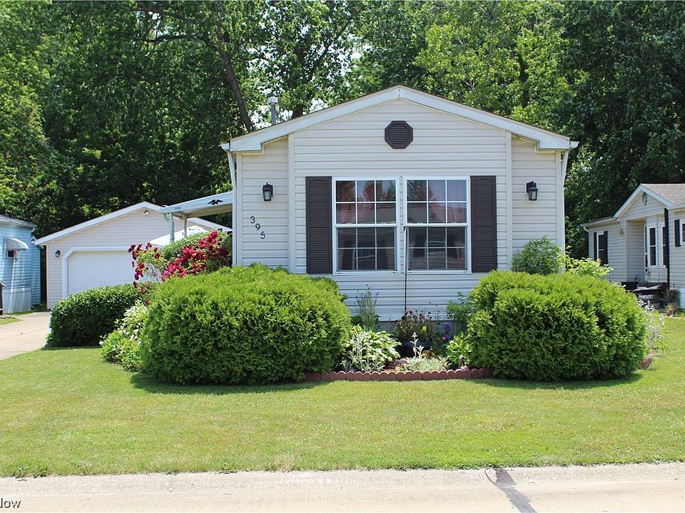 1st image of 395 Sandtrap Cir