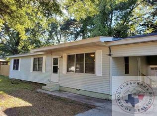 203 Hall St, New Boston, TX 75570