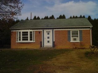 2143 Shaaron Dr, Lancaster, PA 17601