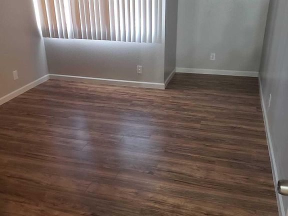 4th image of 1111 E University Dr
