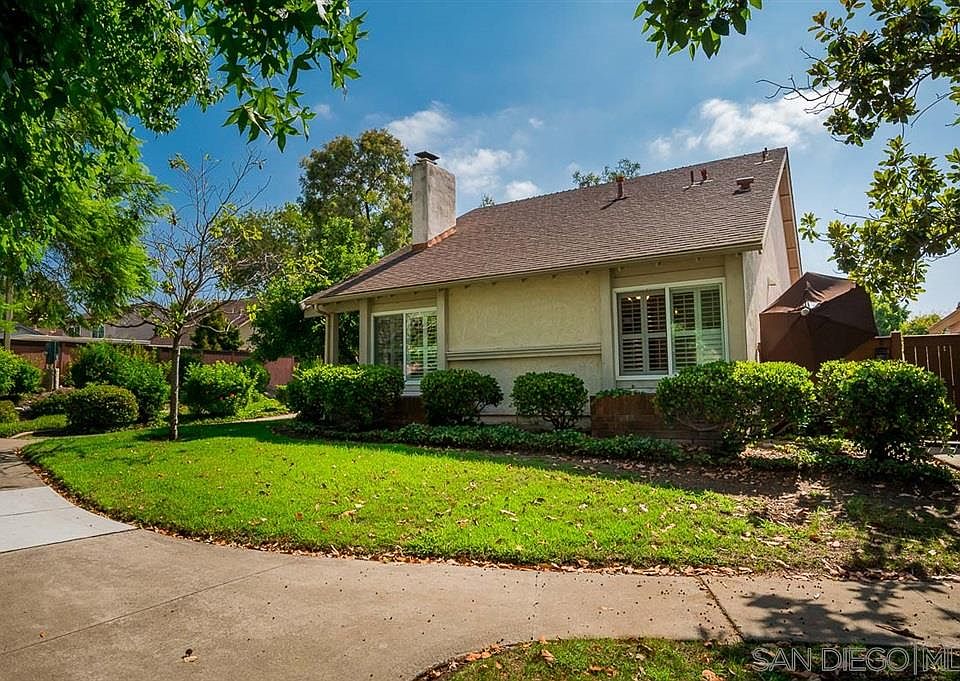 1st image of 10744 Cariuto Ct