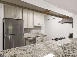 1020 Dunbar Dr, Atlanta, GA 30338