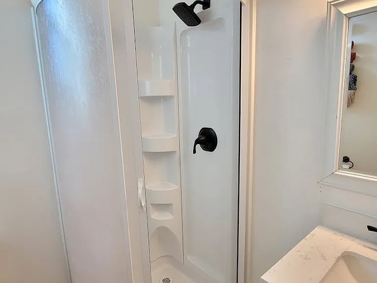 255 S 1150 W — Photo 24