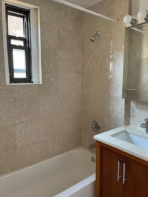 113 Sullivan Street — Photo 4