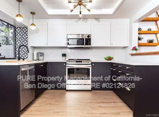 15677 Via Calanova, San Diego, CA 92128
