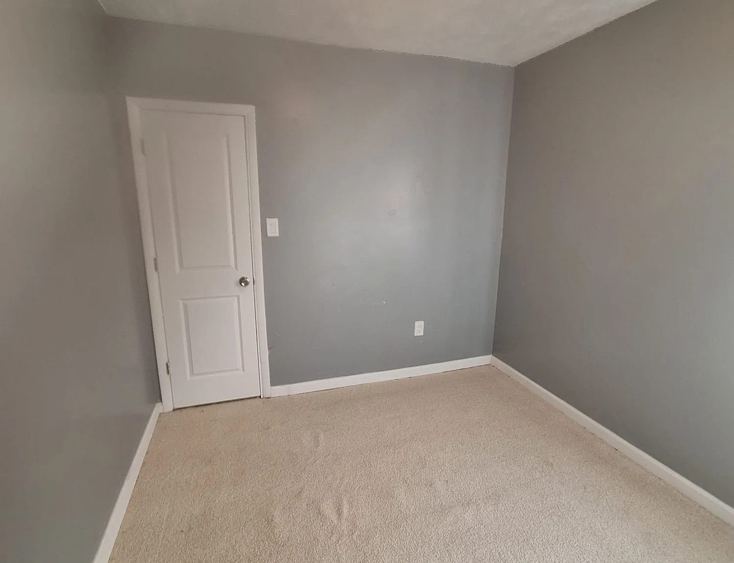 12613 Parkhill Avenue - Down — Photo 4