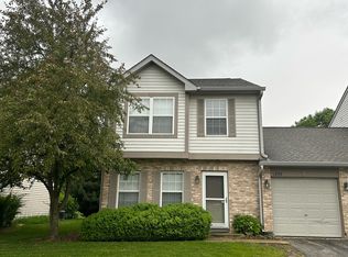 1236 N Village Dr, Round Lake Beach, IL 60073