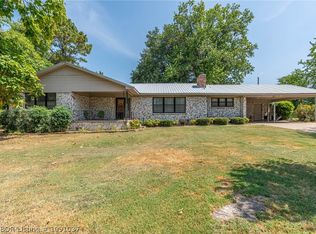 403 Meyer Dr, Van Buren, AR 72956