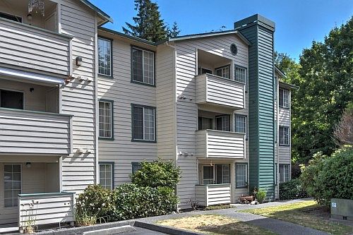 1st image of 17624 1st Ave S APT C301