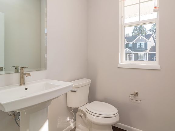 4th image of 9506 Tawny Acorn Dr