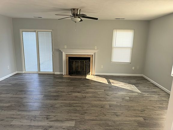 4th image of 4700 Padma Ct