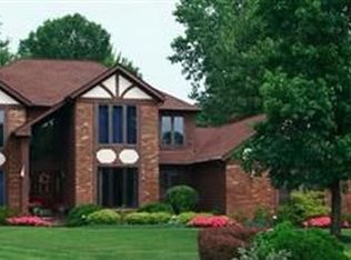 3610 Parsons Pond Cir, Westlake, OH 44145