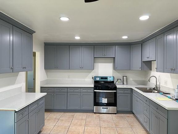5th image of 1564 E Canfield Ln #A