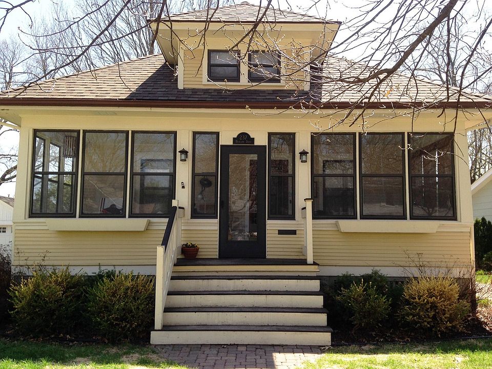 Street View Spring 2014