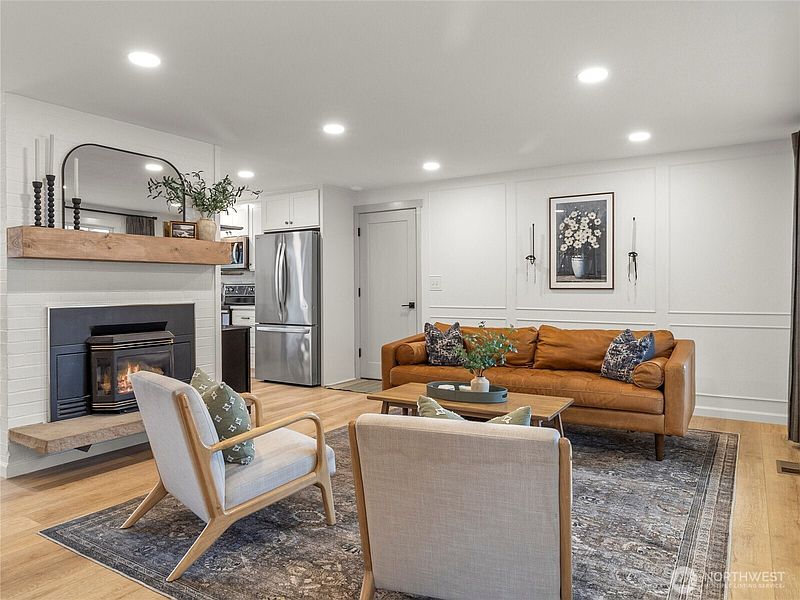 4th image of 129 Christina Drive