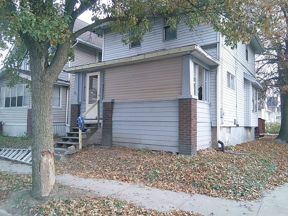 4th image of 406 E Crosier St #B