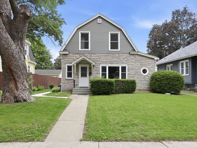 2808 E 18th St, Davenport, IA, 52803
