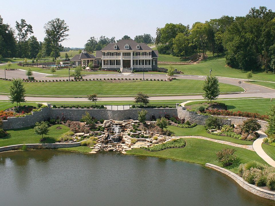 2nd image of 536 Larksong Dr