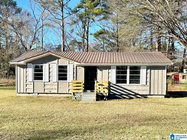 23 Oakdale Dr, Montevallo, AL 35115