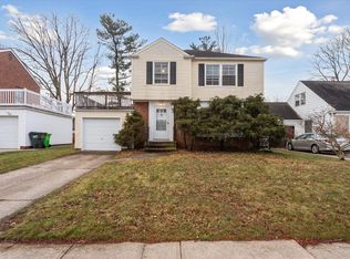 3766 Warrendale Rd, South Euclid, OH 44118