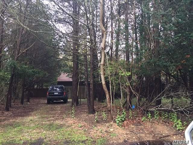 1st image of 5 Argyle Ln