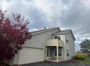 7952 Royal Oaks Rd, Rockford, IL 61107