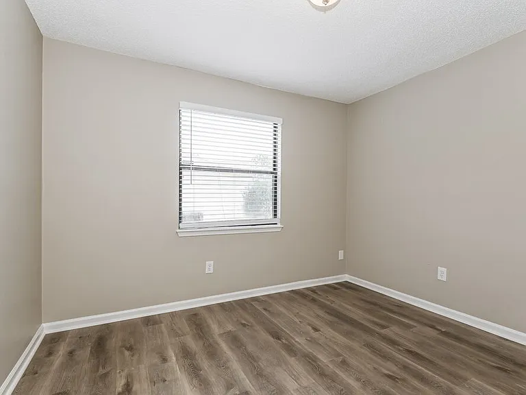 8840 Saint Lucia Ct — Photo 14