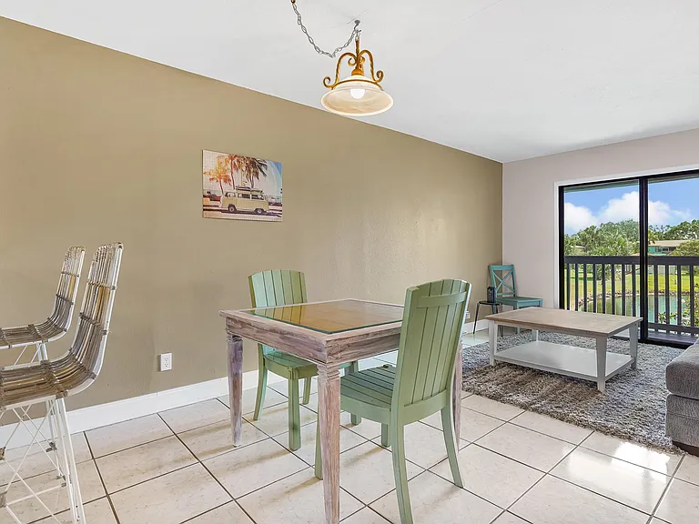 650 W Pope Rd #208 — Photo 9