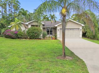 9459 Coralee Ave, Estero, FL 33928