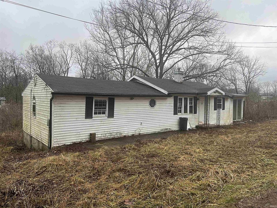 1st image of 1690 E Sanders Second Ave