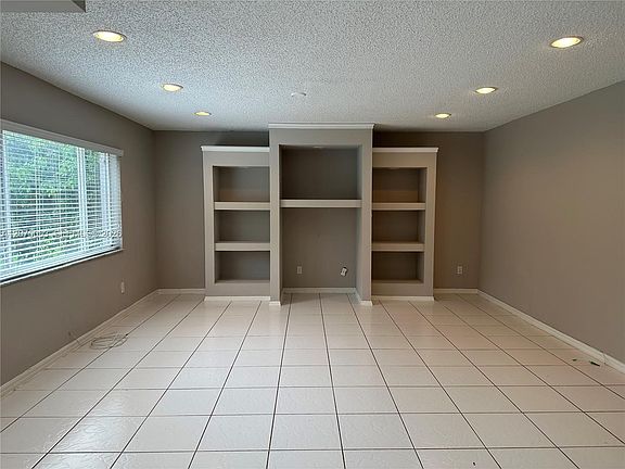 5th image of 2403 SW 106th Ave