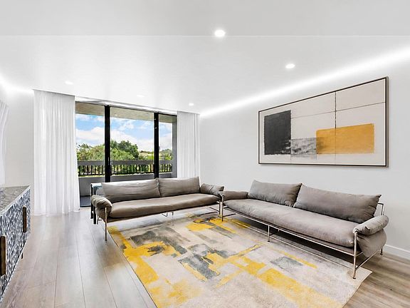 5th image of 23200 Camino Del Mar #302