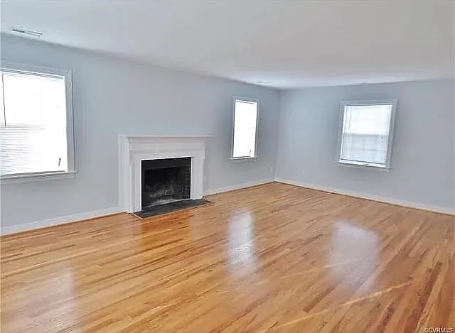 3422 Kensington Ave — Photo 4