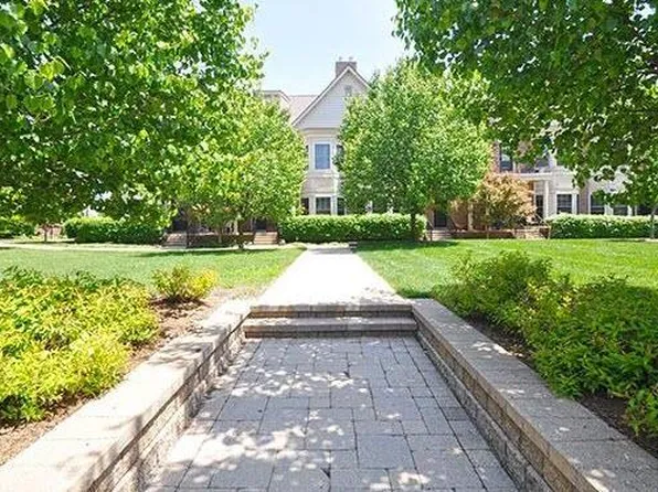 41641 Tera Ln #1, Novi, MI 48375