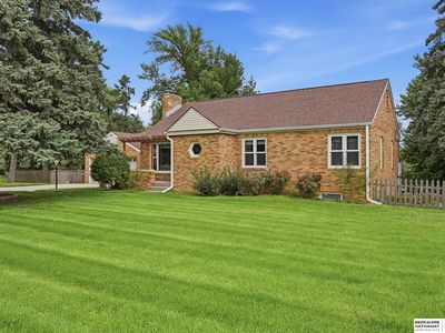 3711 Aurora Dr, Omaha, NE, 68134