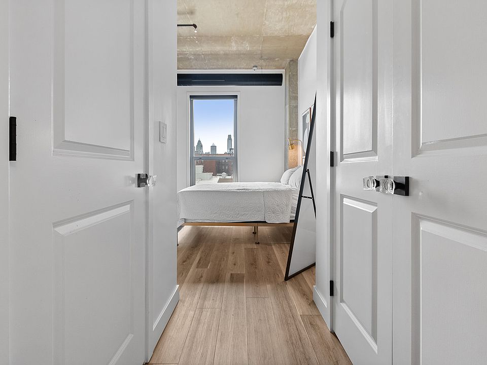 1st image of 113 N Bread St #36H