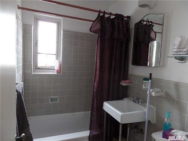 2nd image of 22418 Hillside Ave