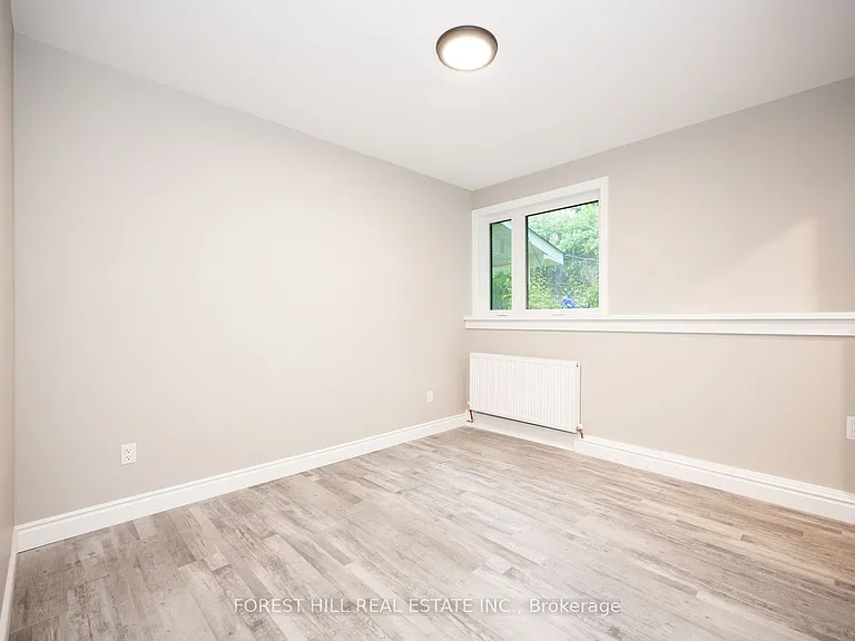 135 Ashbrook Ct #LOWER — Photo 19