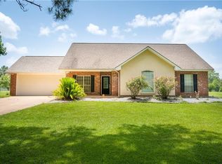 108 Davenport Ln, Pineville, LA 71360