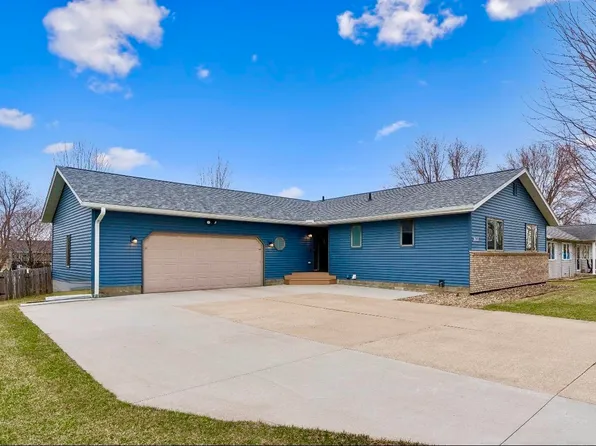 3837 Tami Ter, Waterloo, IA 50702