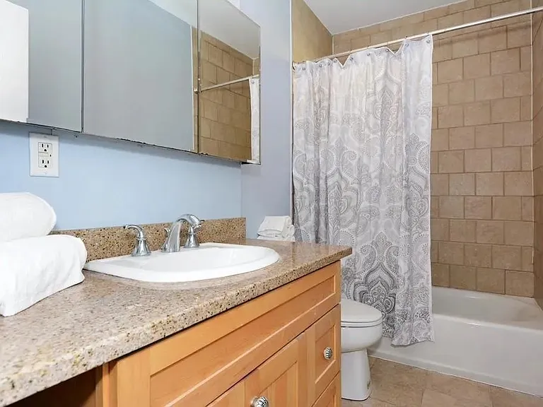 15 Waldo Ave #1 — Photo 3