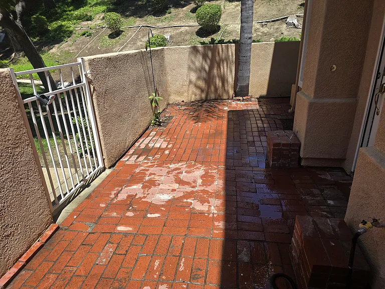25735 Perlman Pl — Photo 10