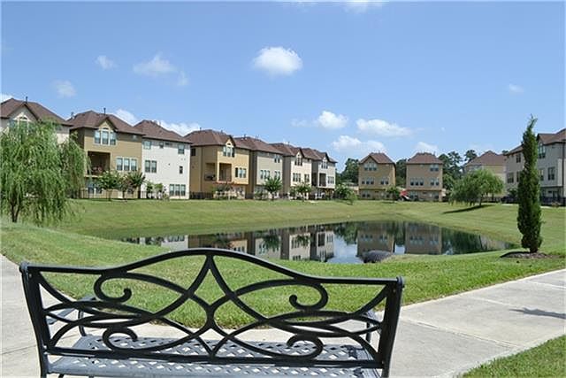2nd image of 2843 Kings Retreat Cir